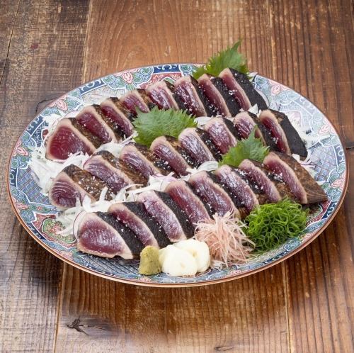 【品川店限定】藁焼き鰹塩たたき -高知県黒潮町産天日塩使用- 24切(5～6人前)