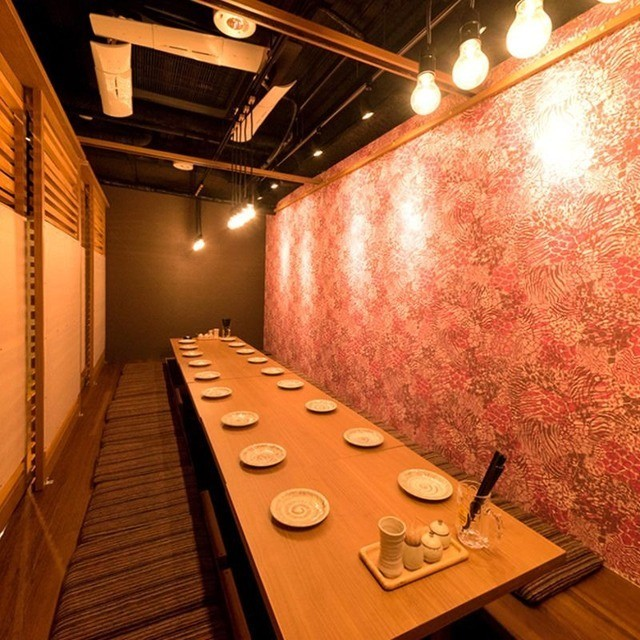 (旧：炭たけ)座敷個室完備/喫煙可/昼飲み/焼き鳥/二子新地