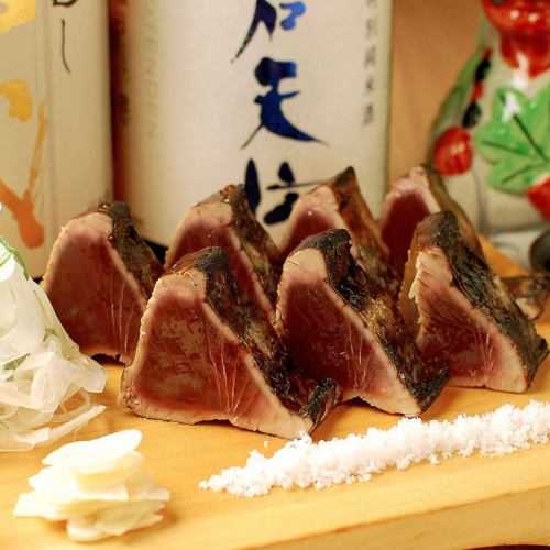 名物【藁焼き】は必見!