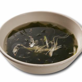 Wakame soup