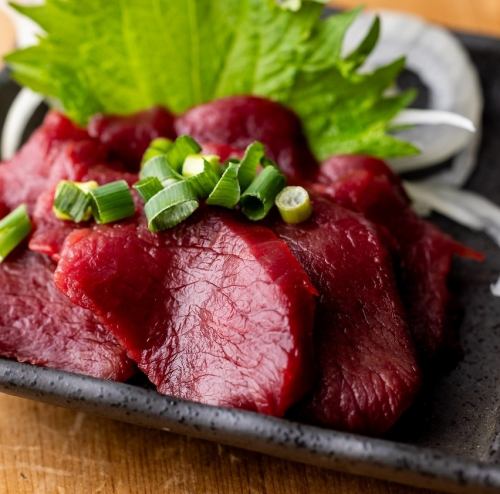 Freshly sourced ingredients delivered directly from the producers ◎