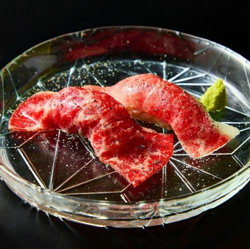 赤白肉寿司食べ比べ