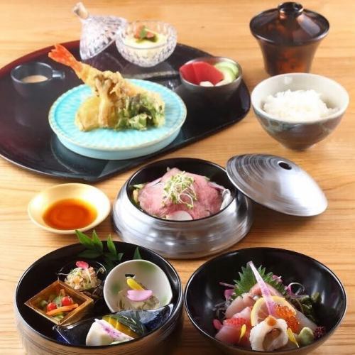 ■ Shinjiya Three-tiered Shokado meal / Kyoto style with a sense of history ■