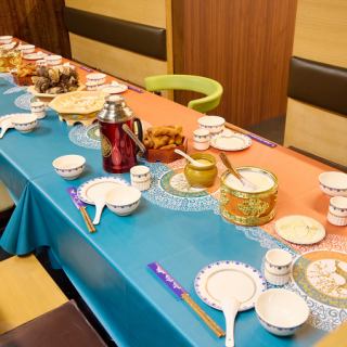 14名様以上のお席もご用意しておりますので、お祝い、記念日、ご家族の特別な日にぜひご利用ください。美味しい料理と豊富なお酒で、特別なひとときをお楽しみいただけます。どのお料理にも自信を持ってお届けし、心温まるサービスでお迎えいたします。大切な瞬間をぜひ当店でお過ごしください！