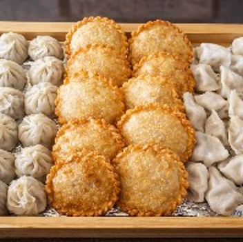 モンゴル主食盛り合わせ