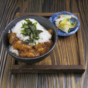 Beef tendon and grated yam rice