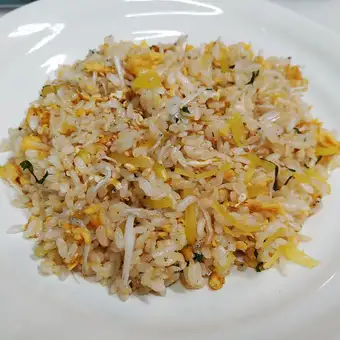 じゃことたくあんのさっぱりチャーハン