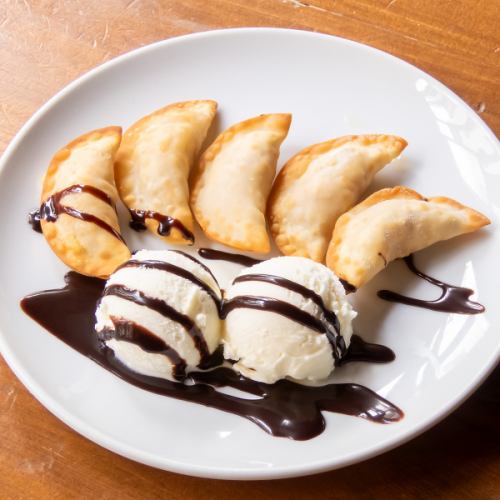 バナナ餃子アイス