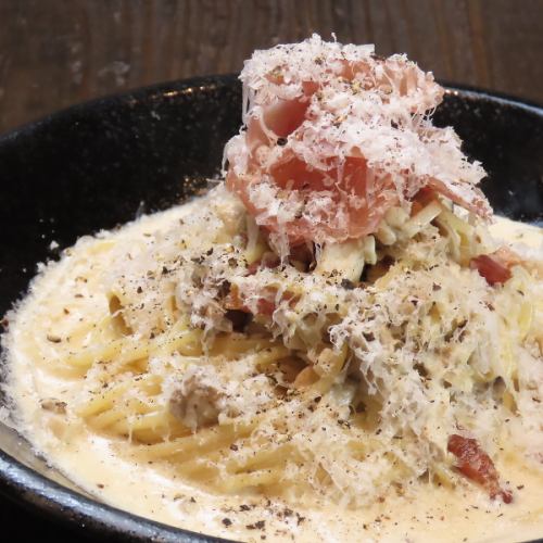 四種蘑菇奶油意麵