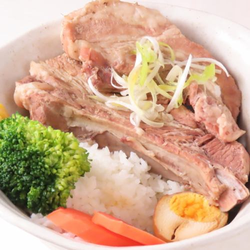 スペアリブご飯