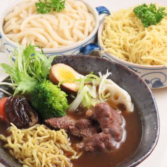 牛バラ煮込みラーメン (並盛)