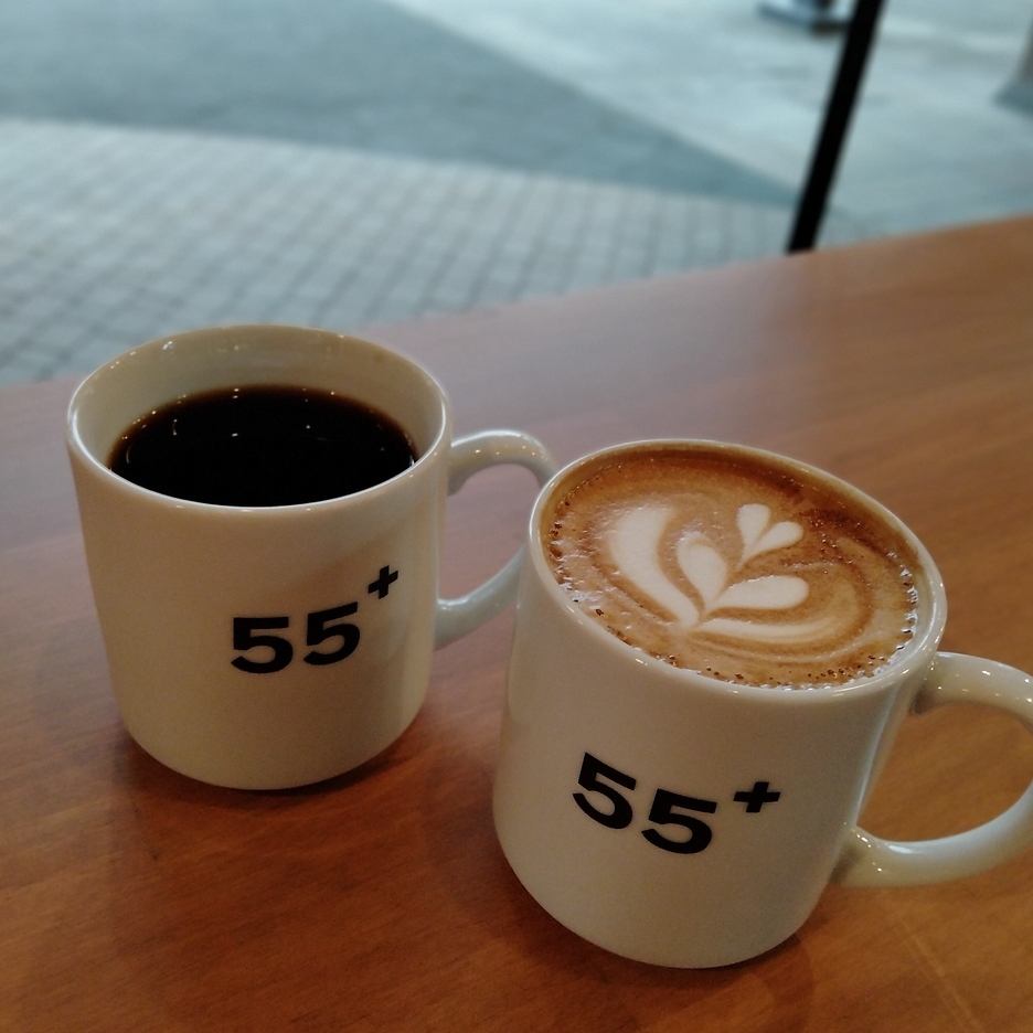 【女子会・デートにも◎】開放感溢れる店内でゆったりご休憩に★