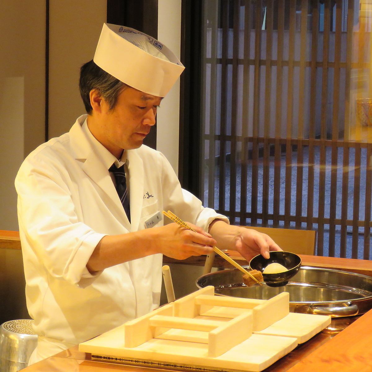 老舗の味をリーズナブルに、ゆったりくつろげるひと時を