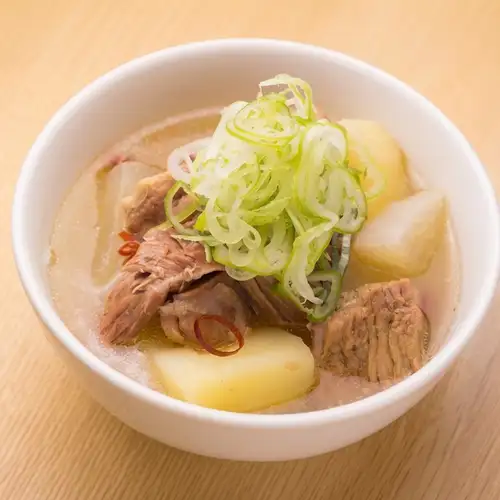 Beef tendon stew (Japanese-style soy sauce flavor)