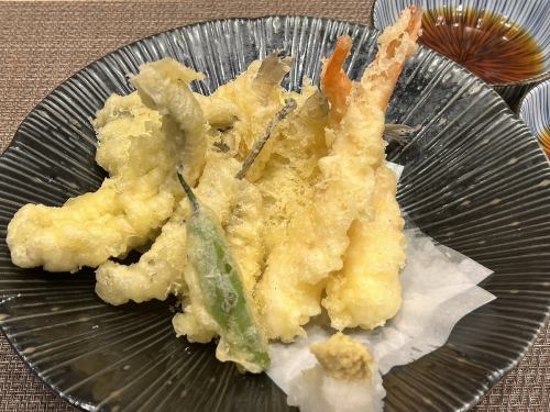 Assorted tempura