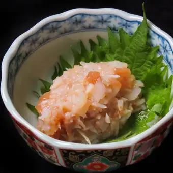 ヤゲン軟骨の梅肉和え