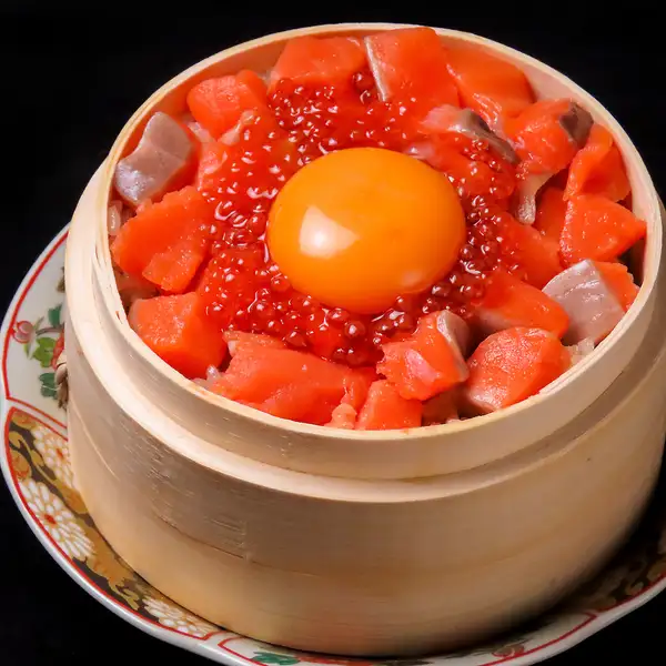 せいろ飯【サーモンいくら】