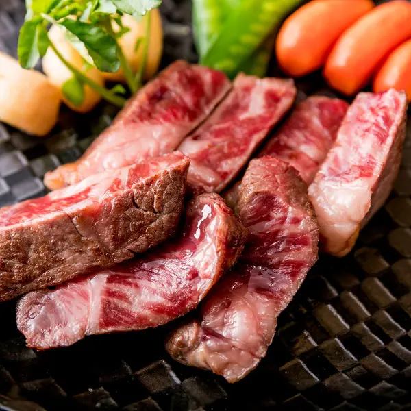 自慢のお肉が食べ放題！