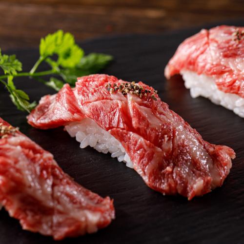 【ランチ限定】国産和牛のとろける肉寿司&宮崎県産日向地鶏付きランチコース【1380円】