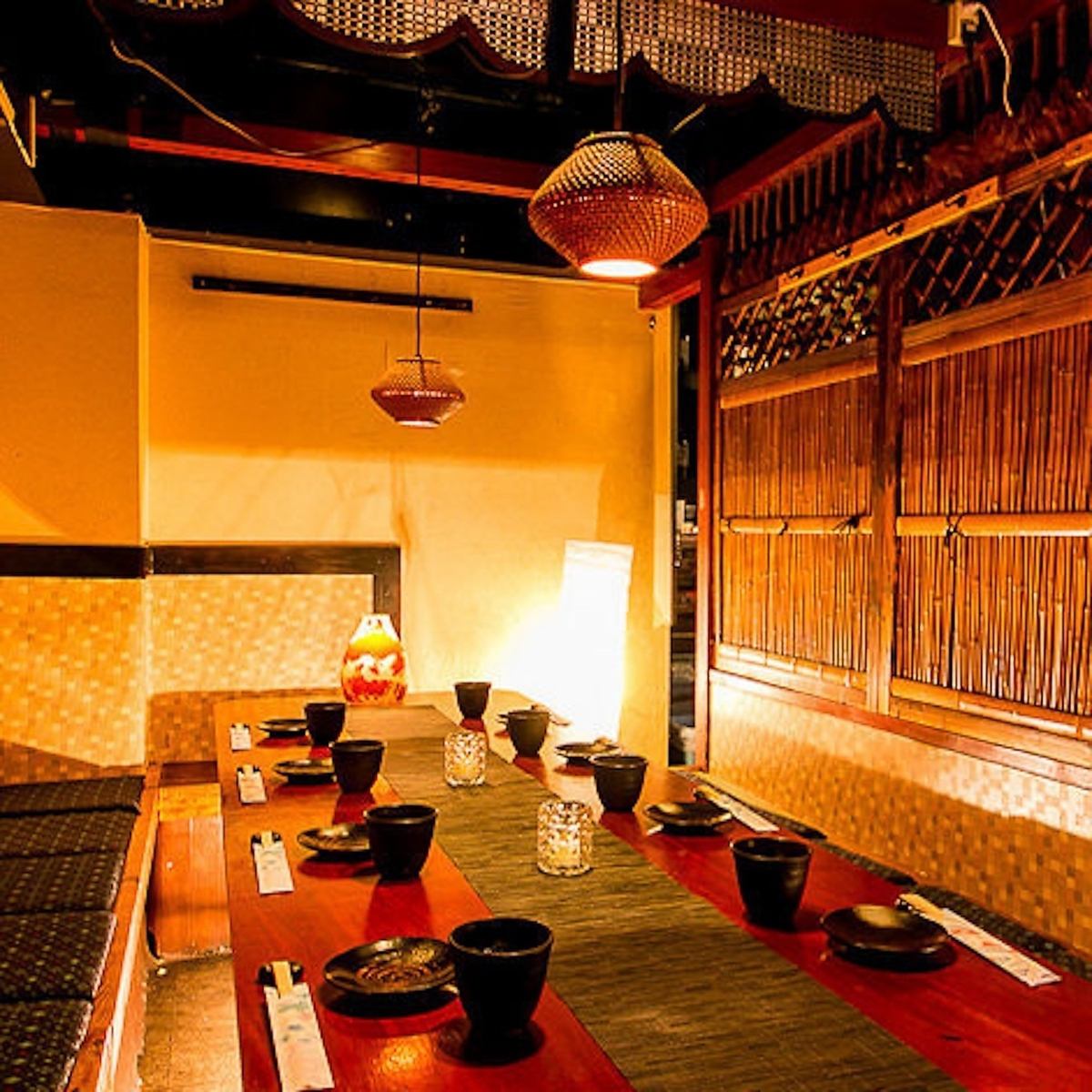 3시간 이상 편안한 개인실을 준비하고 있습니다.야키토리 식방!