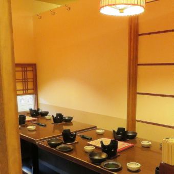 We have rooms for 4 and 6 people! You can enjoy a drinking party in a calm atmosphere.Please come and visit us♪