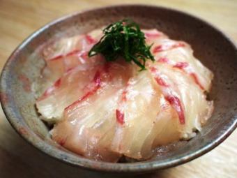 Sea bream rice (Hyuga rice)