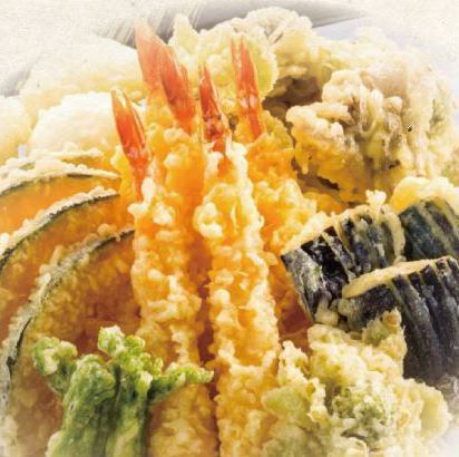 お寿司だけでなく天ぷら、海鮮丼でもお楽しみ頂けます！