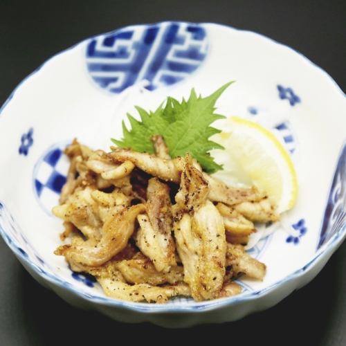Grilled chicken breast with yuzu and salt