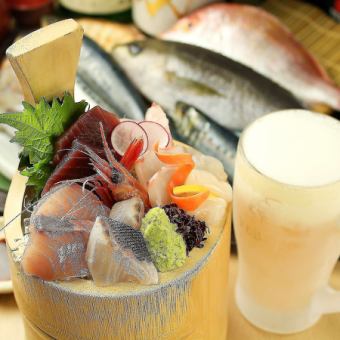 気軽にコースが楽しめる【2H飲み放題付き】お造りやサイコロステーキなど全7品 4400円(税込)