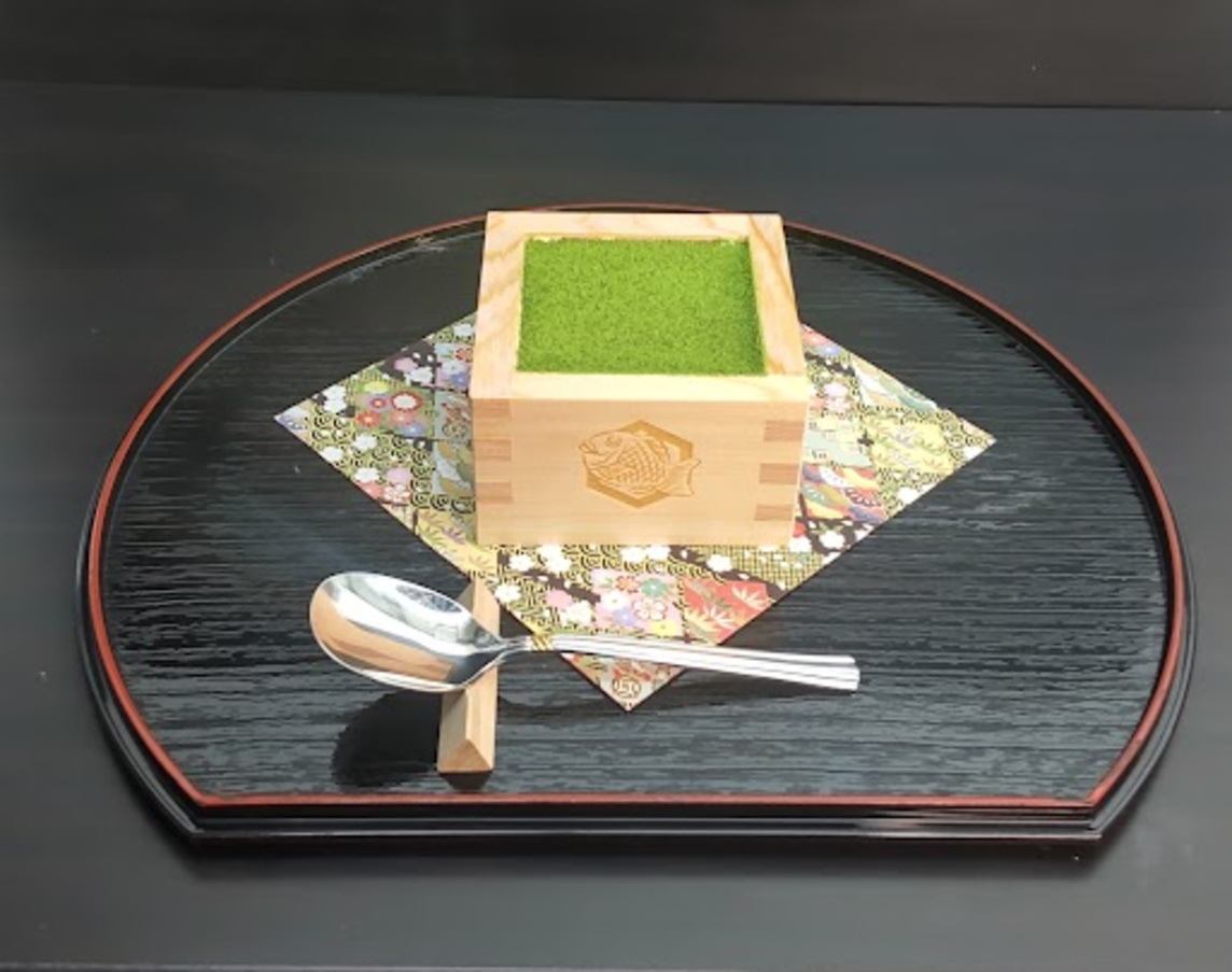 [Matcha Tiramisu] High quality Uji matcha, rich mascarpone, and homemade Tokachi bean paste are exquisite.
