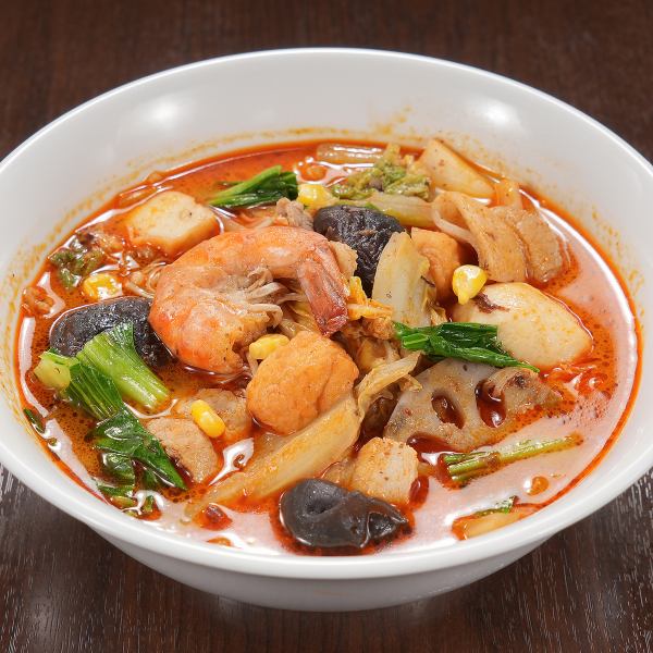 【痺れる辛さがクセになる！！】麻辣湯麺　950円(税込)