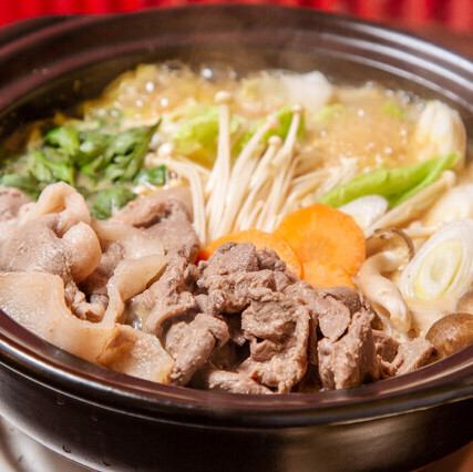 【全新午餐菜单，中午12点开始供应！】我们为精选的肉类感到自豪！本店位于涩谷PARCO地下一层，每天营业。