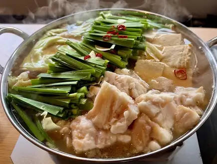 [Weekday Limited 3-Hour All-You-Can-Drink Included] Motsunabe (Offal Hot Pot) and Yakitori (Grilled Chicken Skewers) Course: 7000 yen (tax included) (Excluding Fridays, Saturdays, and the day before public holidays)