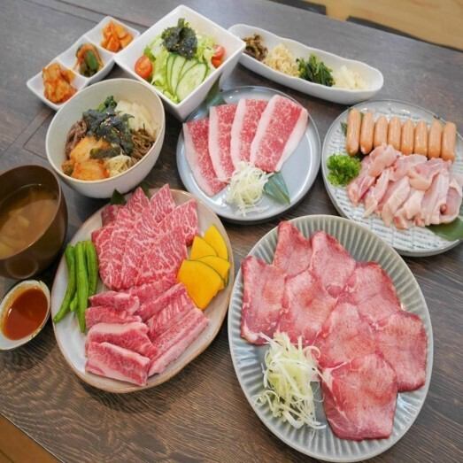 【当日予約OK☆各種宴会・女子会・デートの際に大人気♪】お手軽焼肉コース≪全12品≫1人前3500円(税込)