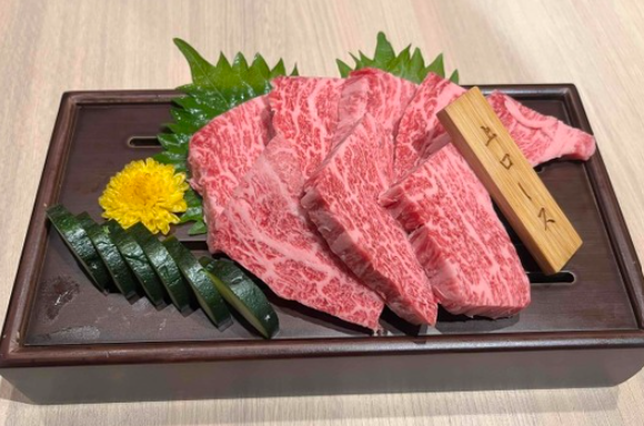 神戸牛をはじめとした絶品和牛を気軽にお楽しみいただける黒毛和牛専門店の焼肉酒場☆