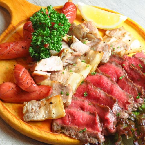 『肉盛-にくもり-コース』チーズフォンデュ食べ放題含8品 3時間飲み放題付 4500円⇒3500円