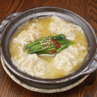 鶏白湯ギョウザ