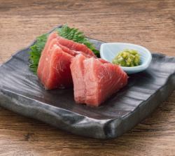 Raw tuna sashimi