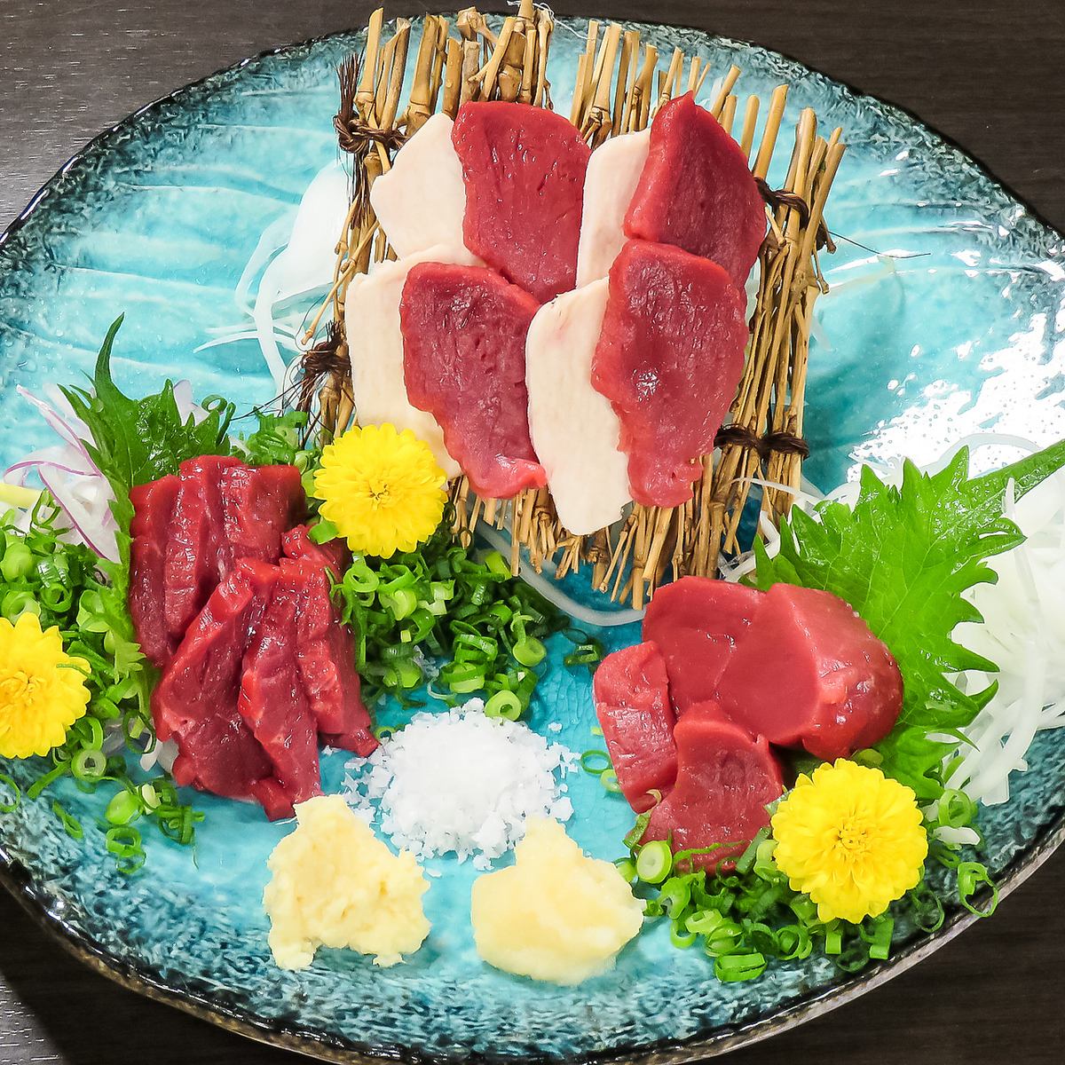 There is an all-you-can-eat plan where you can enjoy authentic horse meat dishes to your heart's content ♪ Come and enjoy our special lean meat!