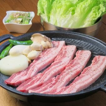 「吃到飽♪」五花肉+泡菜90分鐘套餐4,000日圓（含稅）