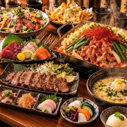 《Luxury Course》 Includes grilled beef tongue with salt, spicy hot pot with premium lamb, and more ◆9 dishes in total◆ 5000 yen [2-hour all-you-can-drink included]