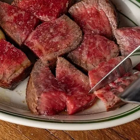 Perfect for gatherings! Enjoy the chef's exquisite steaks in a private room or on the terrace.