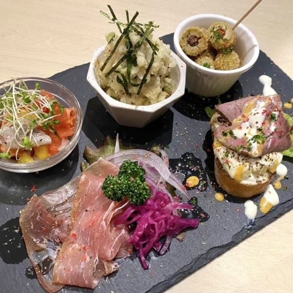 想了解Hibinovia的美味，就從「每日5種開胃菜」開始吧