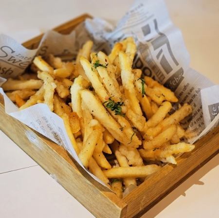 サクサク新食感！フライドポテト