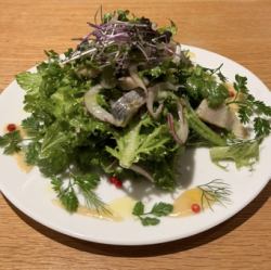 わさび菜とニシンのマリネサラダ