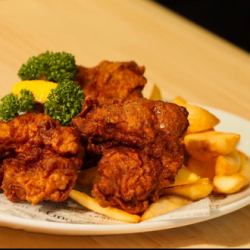 １２種スパイスのフライドチキン＆チップス　２P