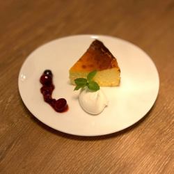 ベイクドチーズケーキ