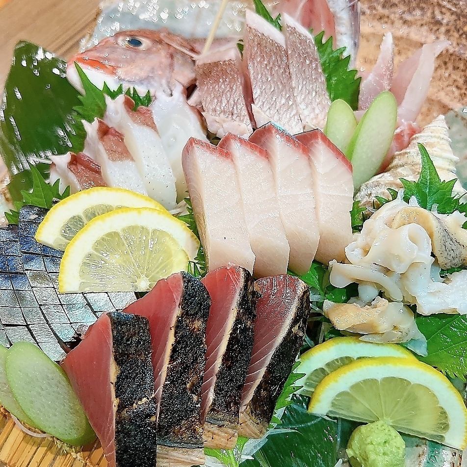 新鮮な刺身を厚切りでご提供！店長が目利きして仕入れています！