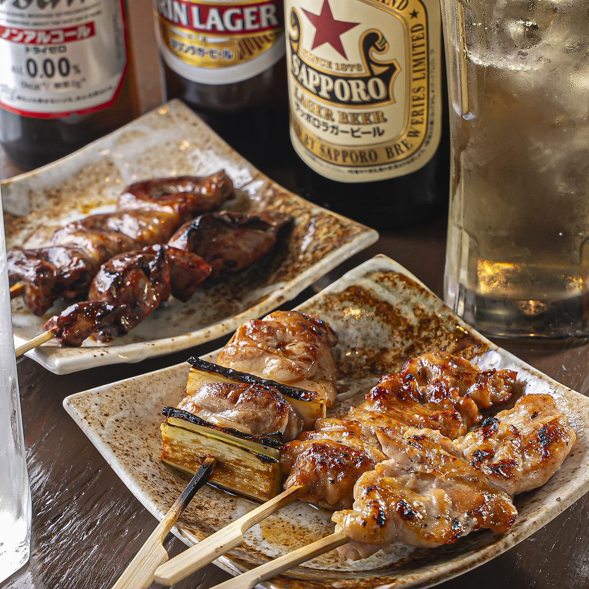 炭火で丁寧に焼き上げる自慢の焼き鳥が味わえる◎