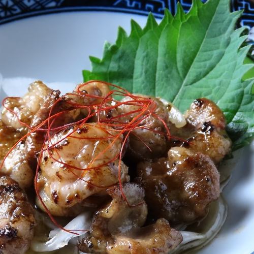 厳選もつの炭火焼♪